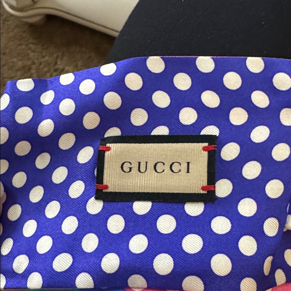 Gucci Polka Dot Pink Blue Silk Scarf - Picture 2 of 8